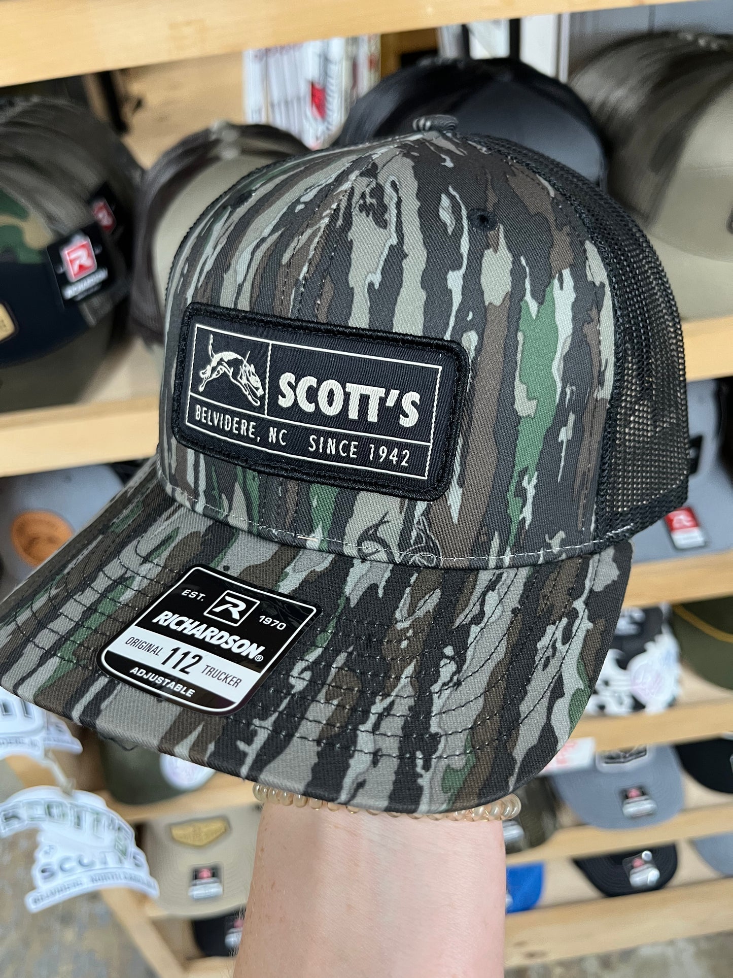 Scott’s HOUND Label