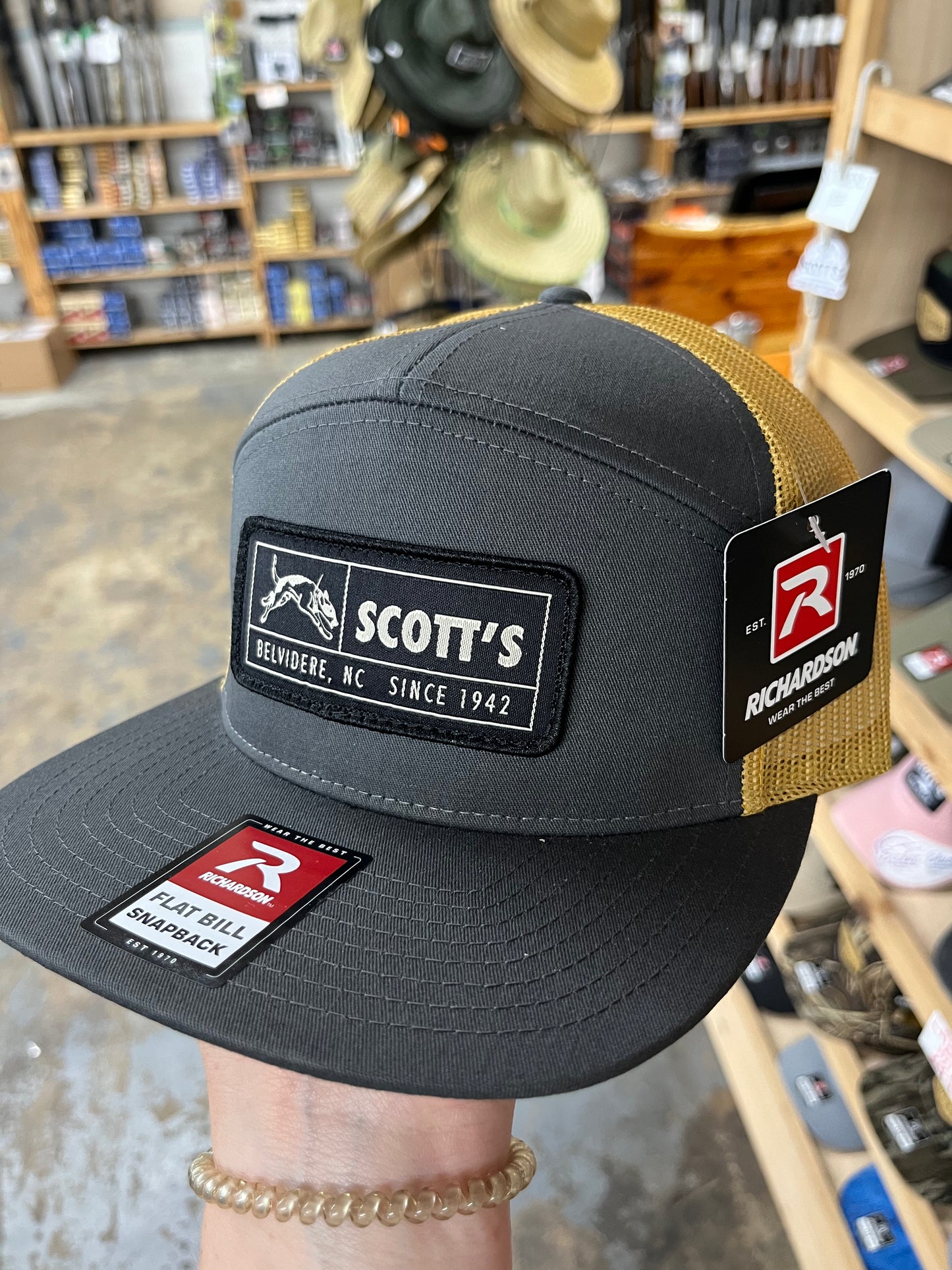 Scott’s HOUND Label